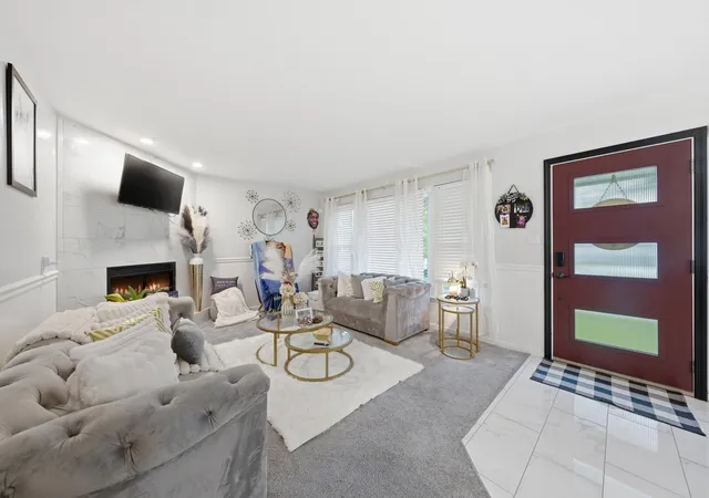 Photo 3 of Sale Pending at 835 W Terrace Dr, Glenwood, IL 60425 | MLS# 12731265 | Listing updated on 2026-08-17