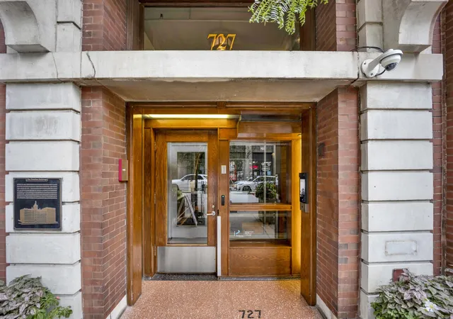 Photo 2 of Condo for sale at 727 S Dearborn St #311, Chicago, IL 60605 | MLS# 12731317 | Listing updated on 2026-09-16