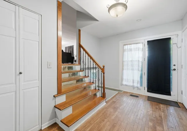 Photo 3 of Single family home for sale at 714 Dorchester Dr, Bolingbrook, IL 60440 | MLS# 12731356 | Listing updated on 2026-10-20