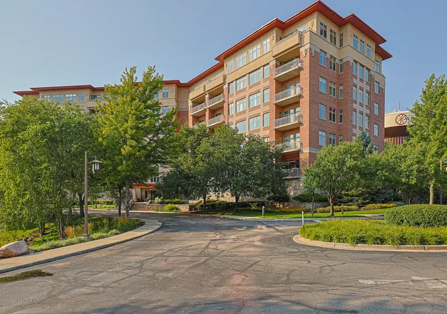 Photo 1 of Condo for sale at 40 Prairie Park Dr #601, Wheeling, IL 60090 | MLS# 12731530 | Listing updated on 2026-09-29