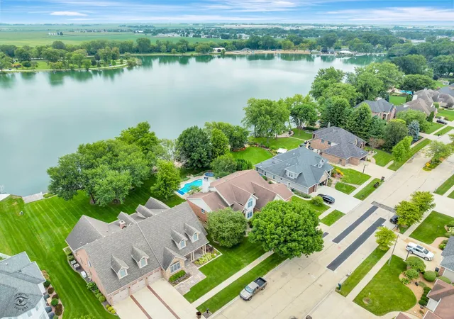 Photo 1 of Single family home for sale at 1210 N Westshore Blvd, Manteno, IL 60950 | MLS# 12731594 | Listing updated on 2026-09-06
