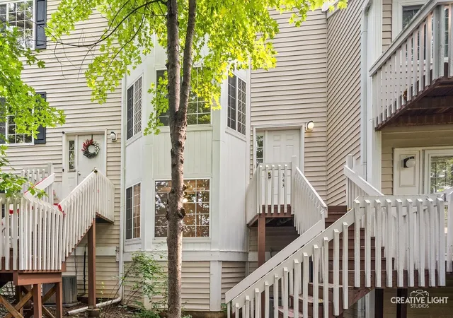 Photo 1 of Townhouse for sale at 343 W Treehouse Ln, Round Lake, IL 60073 | MLS# 12731744 | Listing updated on 2026-09-15