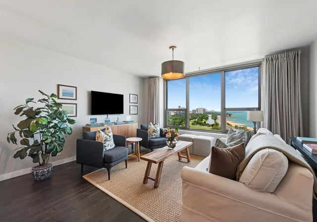 Photo 3 of Condo for sale at 1550 N Lake Shore Dr #22E, Chicago, IL 60610 | MLS# 12731846 | Listing updated on 2026-10-01