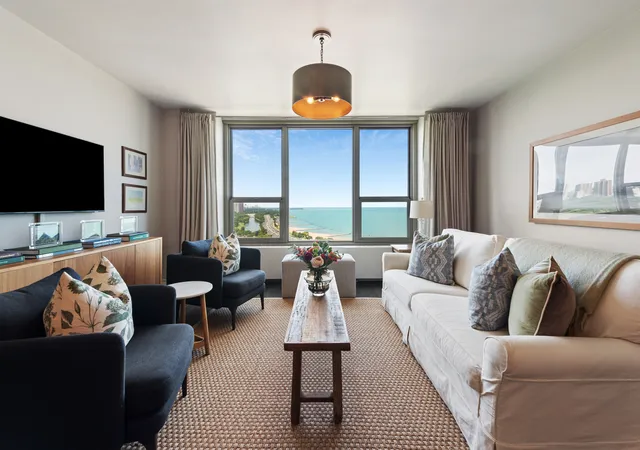 Photo 4 of Condo for sale at 1550 N Lake Shore Dr #22E, Chicago, IL 60610 | MLS# 12731846 | Listing updated on 2026-10-01