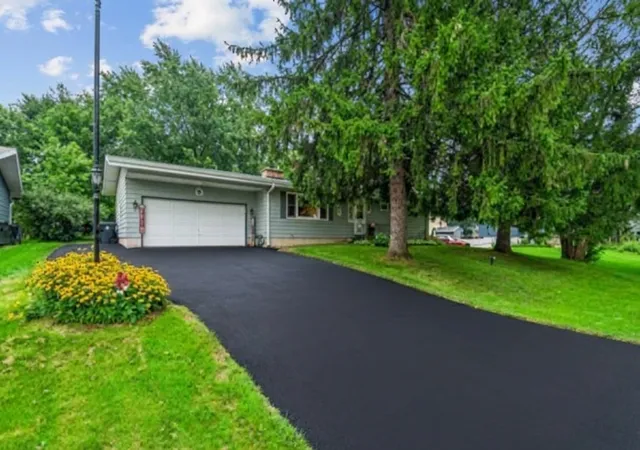 Photo 2 of Single family home for sale at 41061 N 3rd Street, Antioch, IL 60002 | MLS# 12731857 | Listing updated on 2026-09-30