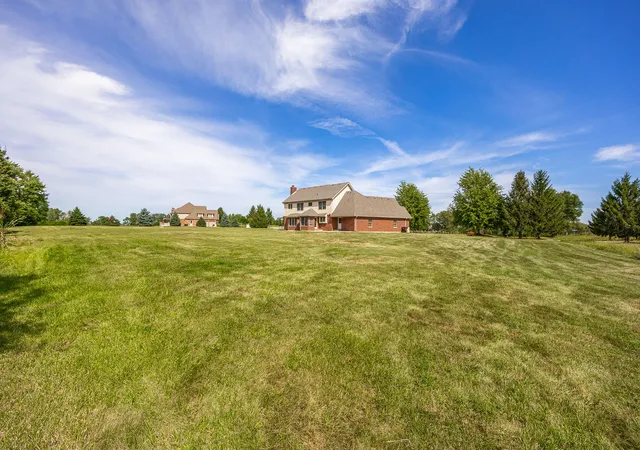 Photo 4 of Single family home for sale at 24340 S Pine Ridge Dr, Monee, IL 60449 | MLS# 12731883 | Listing updated on 2026-09-15
