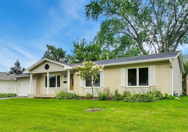 Photo 1 of Single family home for sale at 603 Chelmsford Ln, Elk Grove Village, IL 60007 | MLS# 12731920 | Listing updated on 2026-10-30