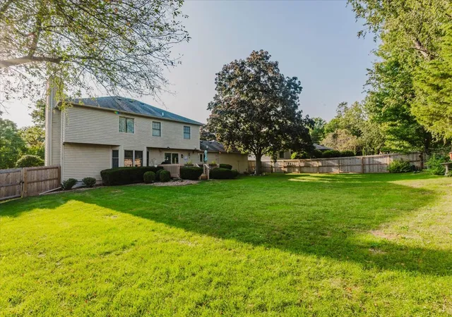 Photo 2 of Single family home for sale at 4 Inverness Dr, Bloomington, IL 61701 | MLS# 12731959 | Listing updated on 2026-09-13