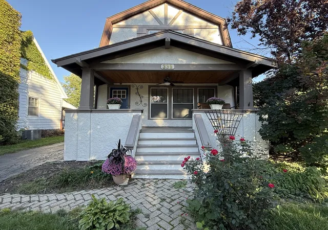Photo 1 of Single family home for sale at 339 N Ridgeland Ave, Elmhurst, IL 60126 | MLS# 12731973 | Listing updated on 2026-10-04