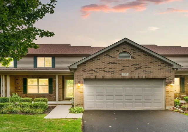 Photo 1 of Sale Pending at 736 Dolores Ln, Sycamore, IL 60178 | MLS# 12731995 | Listing updated on 2026-09-04