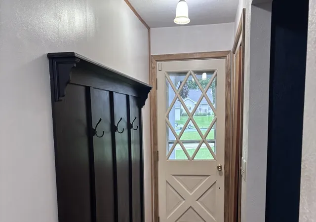 Photo 3 of Single family home for sale at 322 Hillside Dr, Kewanee, IL 61443 | MLS# 12732002 | Listing updated on 2026-09-17