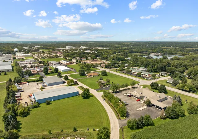 Photo 4 of Land for sale at 2004 Holian Dr, Spring Grove, IL 60081 | MLS# 12732045 | Listing updated on 2026-08-27
