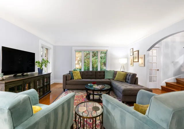 Photo 3 of Single family home for sale at 4949 N Kostner Ave, Chicago, IL 60630 | MLS# 12732160 | Listing updated on 2026-09-12