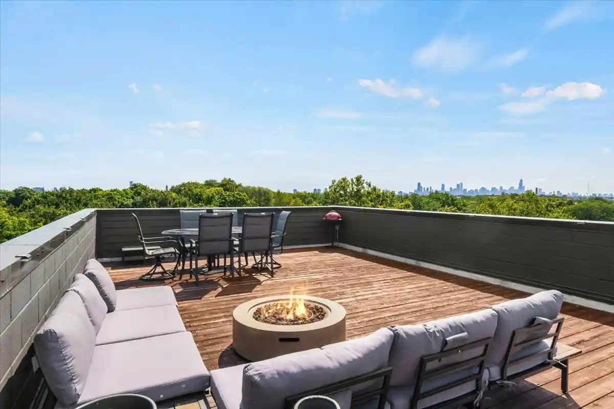 Listing Photo 20 - Condo for sale in 4030 N California Ave located at 4030 N California Ave, Chicago, IL 60618 - Unit 4030 N California Ave