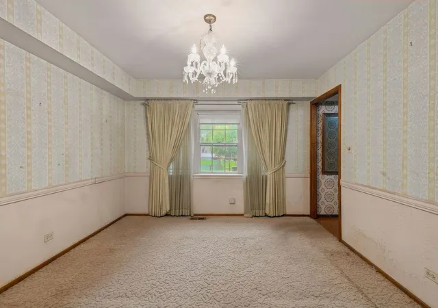 Photo 3 of Sale Pending at 1054 Alden Ln, Buffalo Grove, IL 60089 | MLS# 12732221 | Listing updated on 2026-09-02