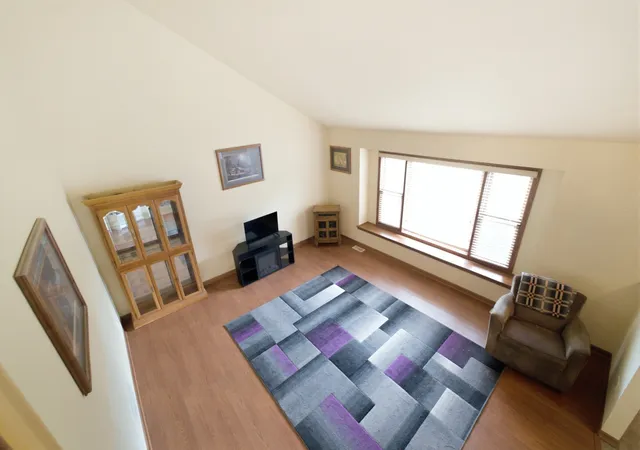 Photo 4 of Single family home for sale at 1375 E Cap Cir, Bourbonnais, IL 60914 | MLS# 12732501 | Listing updated on 2026-09-16