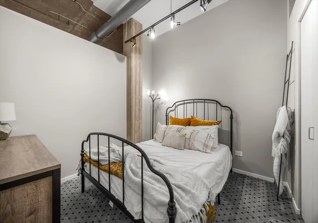 Photo 4 of Condo for sale at 900 N Kingsbury St #1112, Chicago, IL 60610 | MLS# 12732511 | Listing updated on 2026-09-22