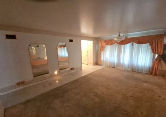 Photo 3 of Sale Pending at 499 Oglesby Ave, Calumet City, IL 60409 | MLS# 12732673 | Listing updated on 2026-09-05