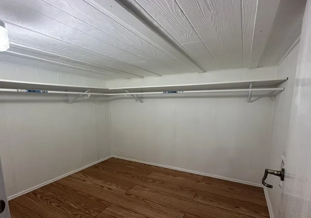 Photo 3 of Single family home for sale at 55 Lakeshore Dr, Wilmington, IL 60481 | MLS# 12732715 | Listing updated on 2026-09-22