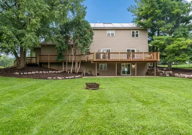 Photo 4 of Single family home for sale at 1397 Sweetclover Ln, Rockford, IL 61107 | MLS# 12732727 | Listing updated on 2026-09-14