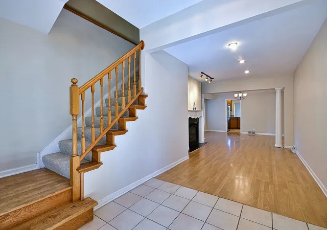 Photo 3 of Single family home for sale at 215 E Grantley Ave, Elmhurst, IL 60126 | MLS# 12732828 | Listing updated on 2026-10-07