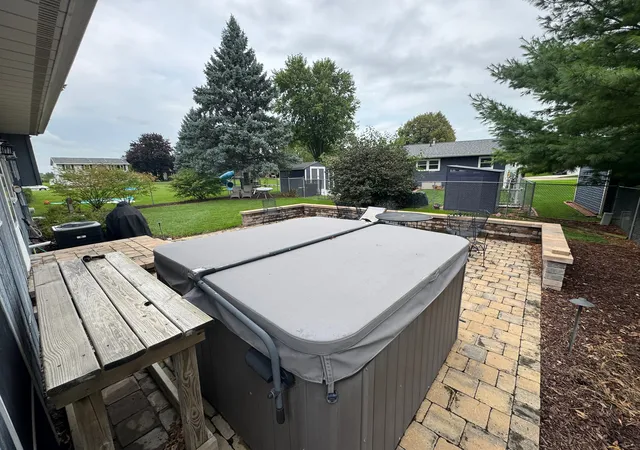Photo 3 of Single family home for sale at 1816 6th Avenue, Sterling, IL 61081 | MLS# 12732869 | Listing updated on 2026-09-13