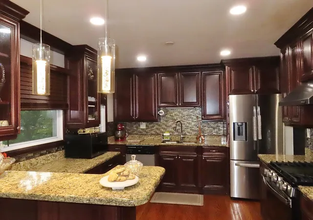 Photo 2 of Single family home for sale at 36 Red Haw Ln, Lake Zurich, IL 60047 | MLS# 12732958 | Listing updated on 2026-09-22