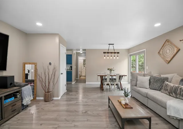 Photo 3 of Sale Pending at 1550 Girard Ave, Bourbonnais, IL 60914 | MLS# 12732969 | Listing updated on 2026-10-06