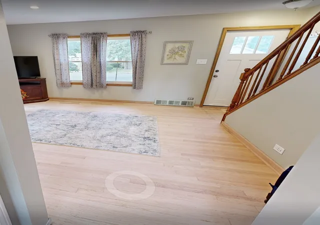 Photo 3 of Single family home for sale at 10749 S Kedzie Ave, Chicago, IL 60655 | MLS# 12732976 | Listing updated on 2026-10-03