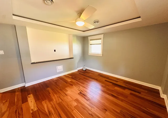Photo 4 of Single family home for sale at 432 Natoma St, Park Forest, IL 60466 | MLS# 12733042 | Listing updated on 2026-09-26