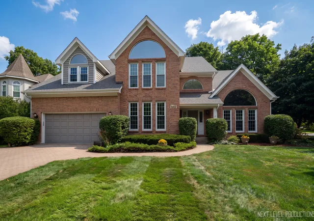 Photo 1 of Single family home for sale at 1002 Thoroughbred Cir, St. Charles, IL 60174 | MLS# 12733061 | Listing updated on 2026-10-07