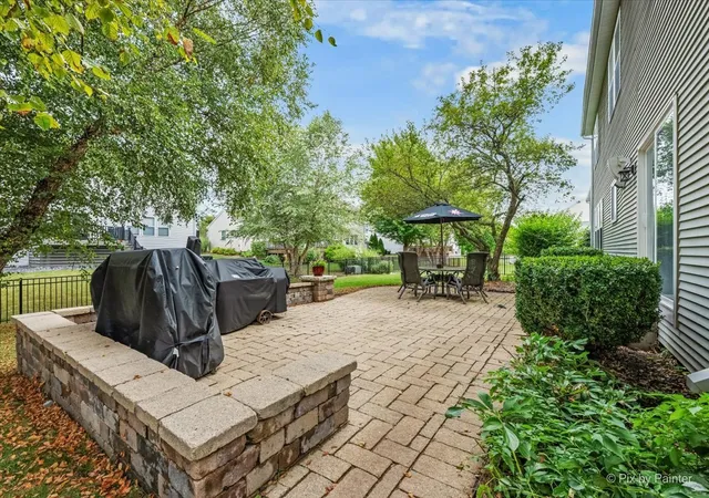 Photo 4 of Single family home for sale at 1075 Robinson St, Elburn, IL 60119 | MLS# 12733096 | Listing updated on 2026-09-23