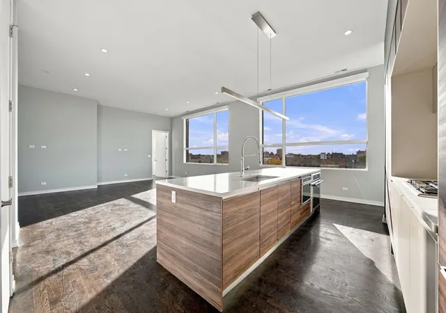 Photo 3 of Condo for sale at 1433 N Ashland Ave #4W, Chicago, IL 60622 | MLS# 12733268 | Listing updated on 2026-10-10