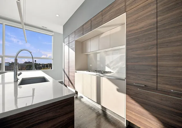 Photo 4 of Condo for sale at 1433 N Ashland Ave #4W, Chicago, IL 60622 | MLS# 12733268 | Listing updated on 2026-10-10
