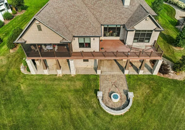 Photo 4 of Single family home for sale at 1413 Cross Crk Rd, Mahomet, IL 61853 | MLS# 12733309 | Listing updated on 2026-09-15