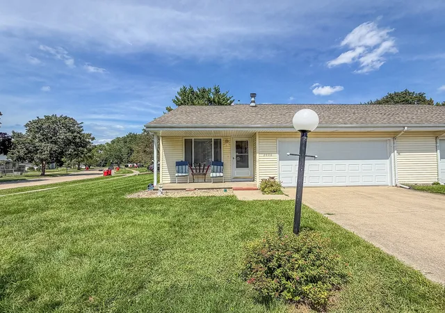 Photo 2 of Townhouse for sale at 2626 Natalie Dr, Champaign, IL 61822 | MLS# 12733324 | Listing updated on 2026-09-04