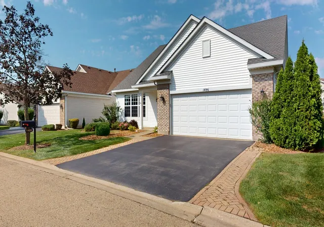 Photo 2 of Single family home for sale at 1486 W Grand Hvn Rd, Romeoville, IL 60446 | MLS# 12733400 | Listing updated on 2026-10-07