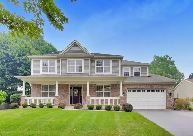 Photo 3 of Sale Pending at 2460 Savanna Dr, Wauconda, IL 60084 | MLS# 12733499 | Listing updated on 2026-09-12
