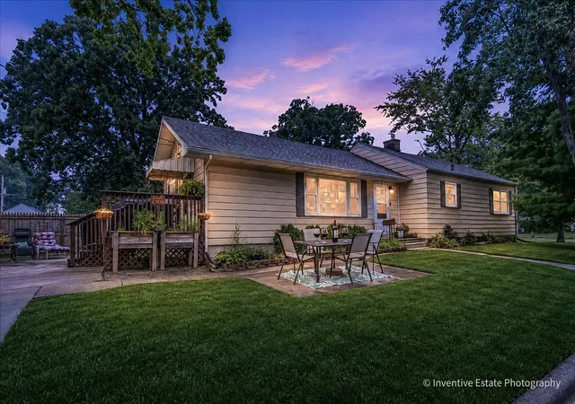 Photo 1 of Single family home for sale at 1051 Cottage Pl, Joliet, IL 60436 | MLS# 12733505 | Listing updated on 2026-09-22