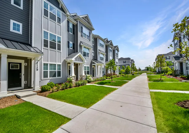 Photo 1 of Townhouse for sale at 2129 Yellowstone Blvd, Mundelein, IL 60060 | MLS# 12733525 | Listing updated on 2026-08-23