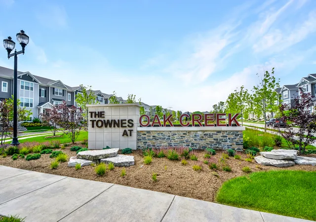 Photo 38 of Townhouse for sale at 2129 Yellowstone Blvd, Mundelein, IL 60060 | MLS# 12733525 | Listing updated on 2026-08-23