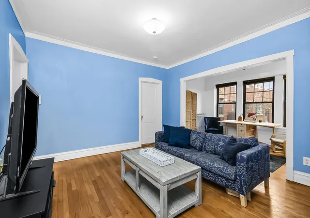 Listing Photo 4 - Condo for sale in building located at 639 Garfield St, Oak Park, IL 60304 - Unit #3