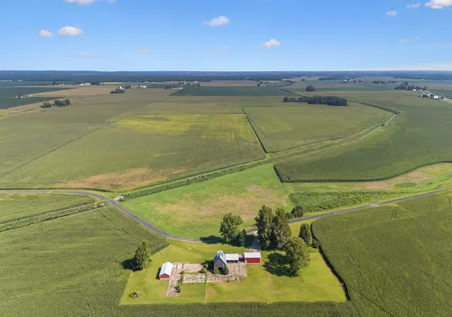 Photo 2 of Sale Pending at 13489 Lomax Rd, Prophetstown, IL 61277 | MLS# 12733598 | Listing updated on 2026-10-26