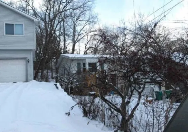 Single family home for sale at 8 Highview Ave, Fox Lake, IL 60020 | MLS# 12733715 | Listing updated on 2026-10-06