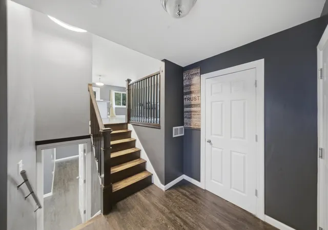 Photo 3 of Single family home for sale at 1204 Lincoln Ct, Streamwood, IL 60107 | MLS# 12733759 | Listing updated on 2026-09-17
