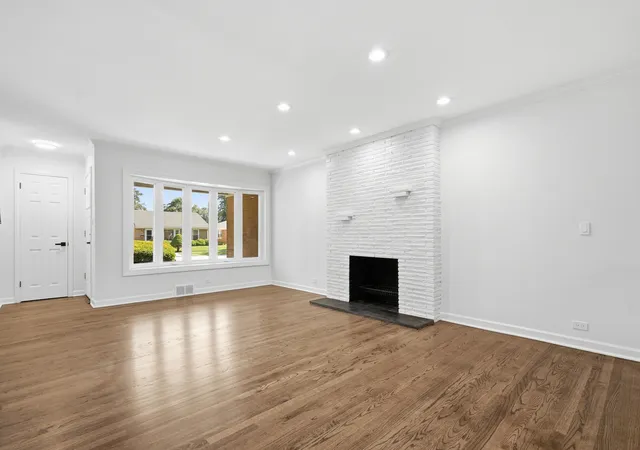 Photo 4 of Single family home for sale at 5022 Fargo Ave, Skokie, IL 60077 | MLS# 12733769 | Listing updated on 2026-09-15