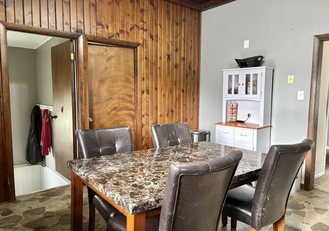 Photo 4 of Single family home for sale at 906 Van Buren St, Streator, IL 61364 | MLS# 12733931 | Listing updated on 2026-09-24