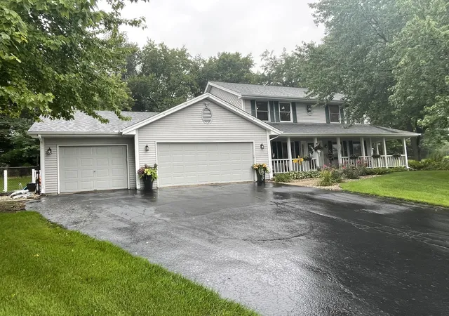 Photo 1 of Single family home for sale at 2137 Saint James Ave, Belvidere, IL 61008 | MLS# 12734154 | Listing updated on 2026-09-12
