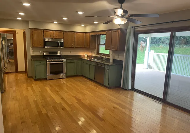 Photo 2 of Single family home for sale at 2137 Saint James Ave, Belvidere, IL 61008 | MLS# 12734154 | Listing updated on 2026-09-12