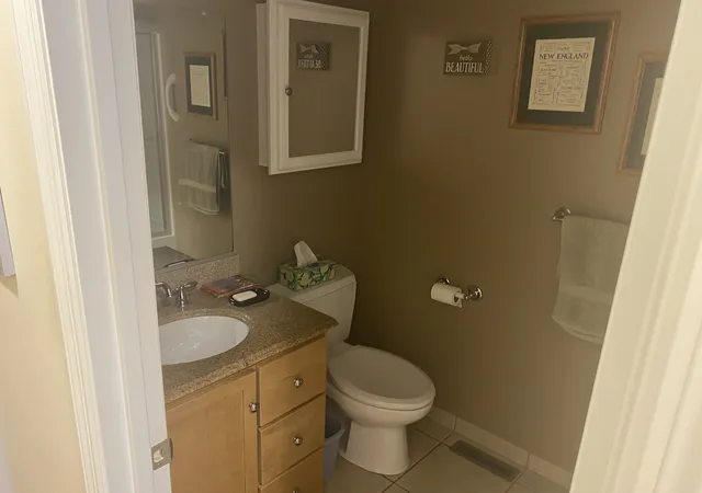 Photo 3 of Sale Pending at 17 Pendleton Way, Bloomington, IL 61704 | MLS# 12734176 | Listing updated on 2026-09-12